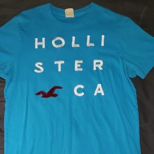 Hollister Graphic T